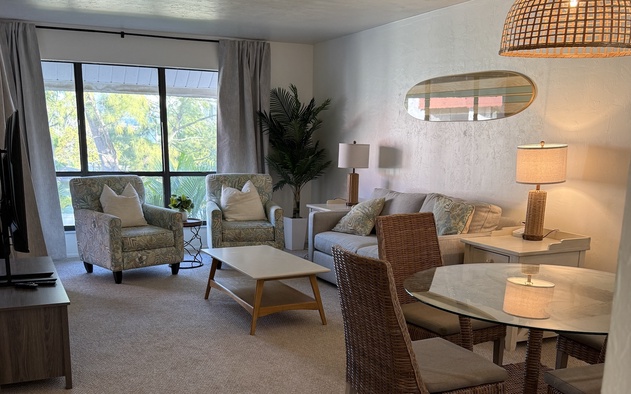 The Salty Perch at Runaway Bay 5