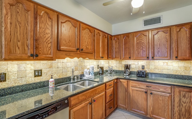 Palm Cay 6 8