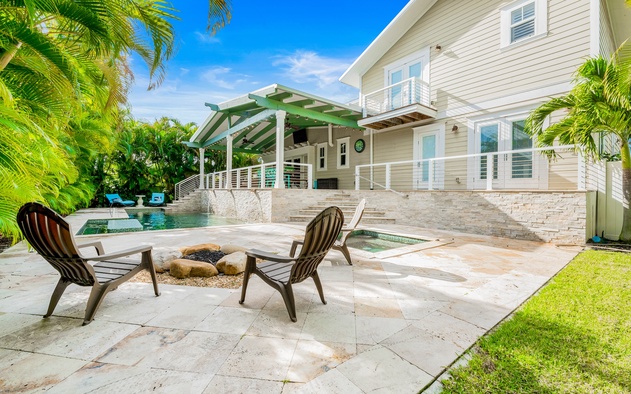 Buddy Beach House