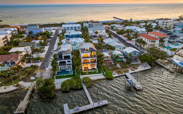 Tropic Like It's Hot