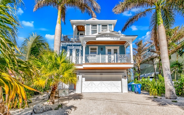 Bayfront Paradise (AMIL) 8