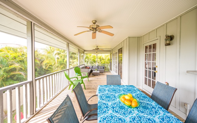 Tree Top Bungalow 4