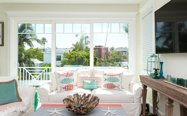 Coastal Queen 10