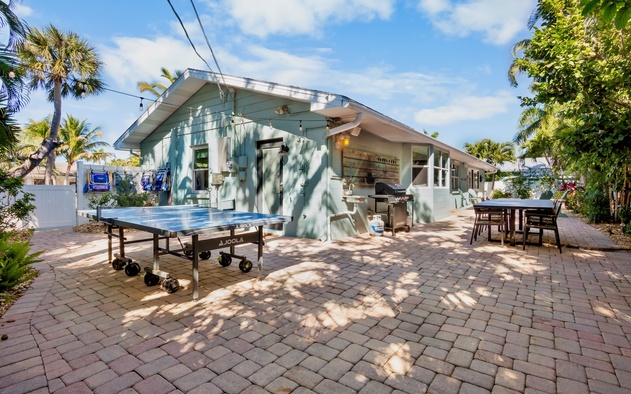 Blue Coral Beach House 9