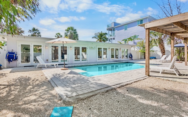 Sugar Plum Beach West 3
