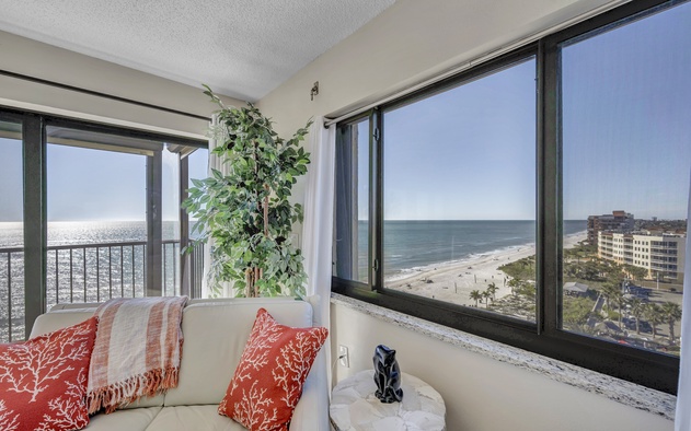Ocean Sands 1108 4