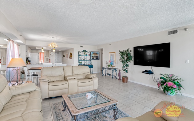 Hamilton House 307 5