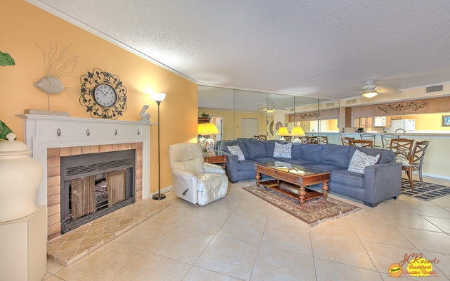 Beach Cottage I 111 7