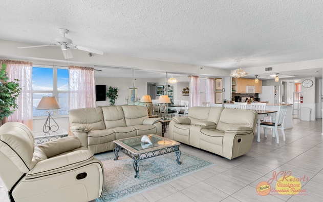 Hamilton House 307 4