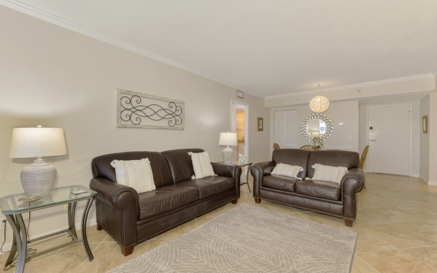 Harbor Towers 410 6