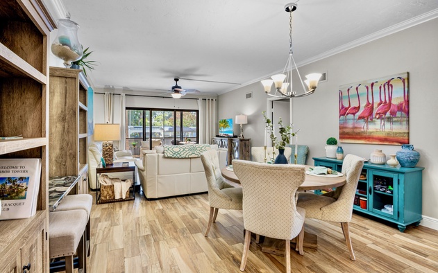 Harbor Towers 128 6