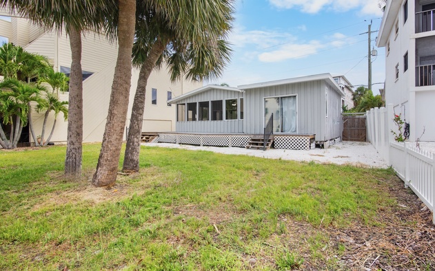 Coastal Cottage 9