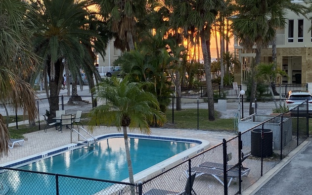 Gulf Holiday Unit 12
