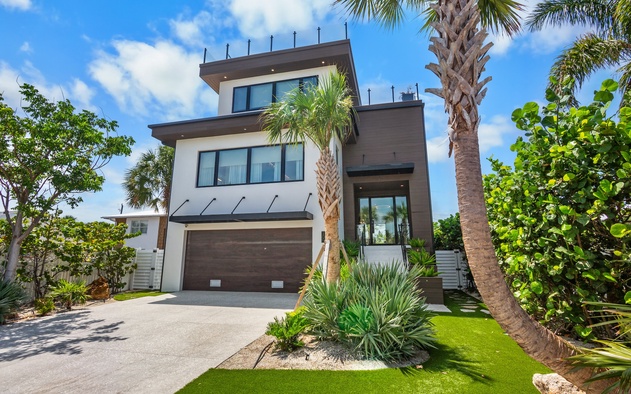 Knot A Basic Beach House 2