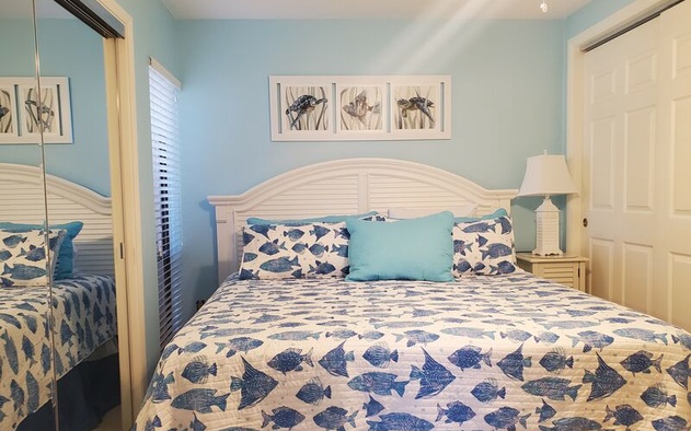 Midnight Cove II 715F 9
