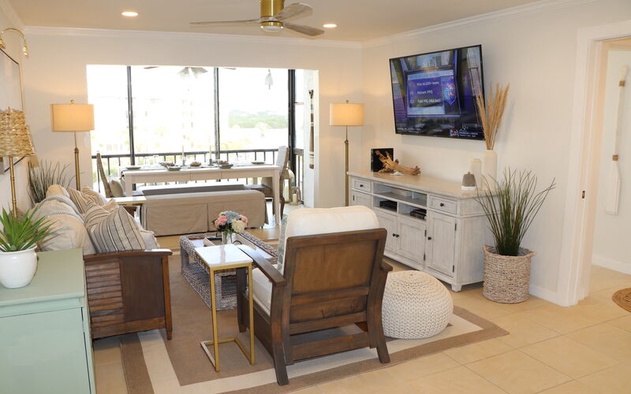 Harbor Towers 417 9
