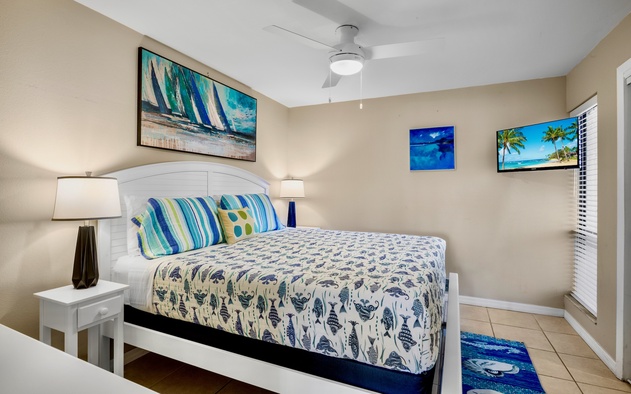 Midnight Cove II 111F 8