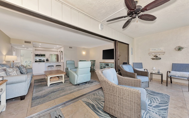 Midnight Cove II 313F 2