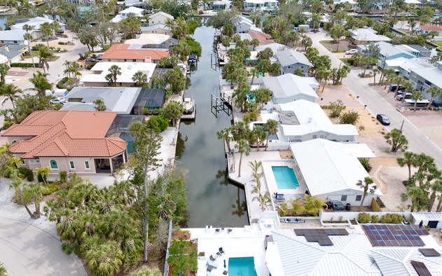 Coastal Charm 10