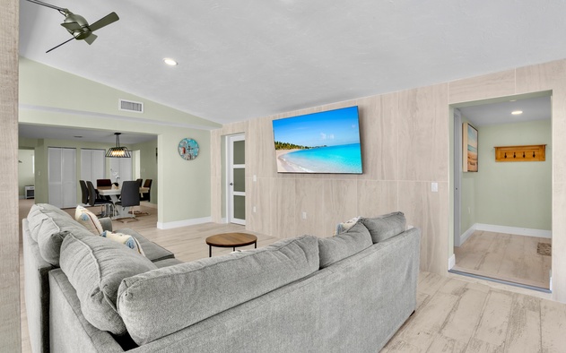 Oceanside Retreat 10