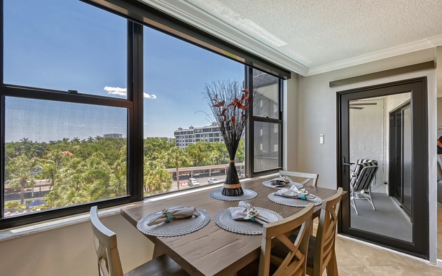 Harbor Towers 401 10