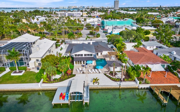 Manatee Cove 8