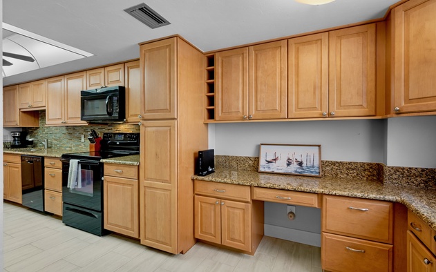 Gulf and Bay Club- B308 8