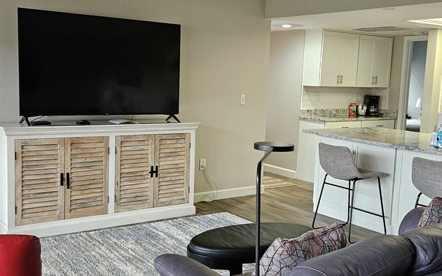 Midnight Cove II 613F