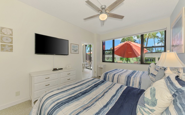 Harbor Towers 125 8