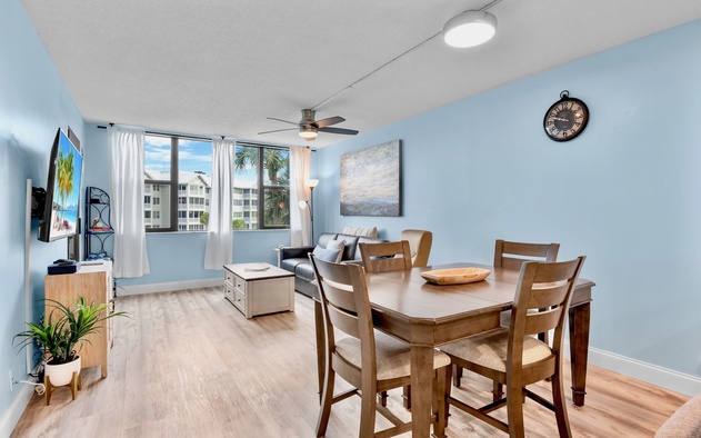 Harbor Towers 312 10