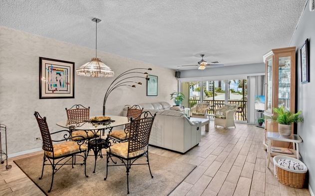 Lido Beach Oasis
