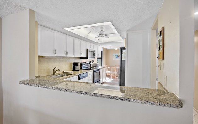 Gulf and Bay Club- B410 4