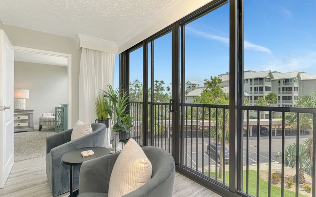 Harbor Towers 317 2
