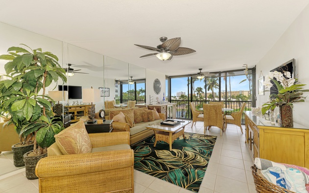 Harbor Towers 326