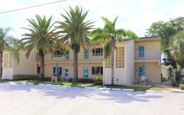 Siesta Beach House #101 9