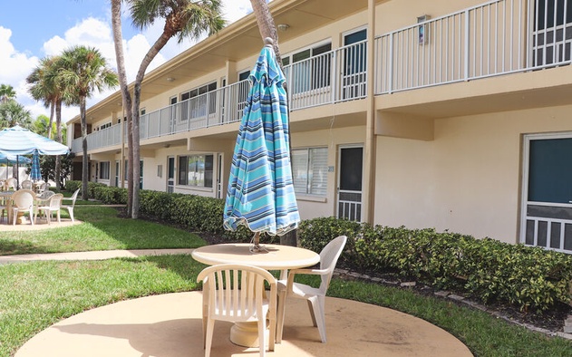 Siesta Beach House #208 9