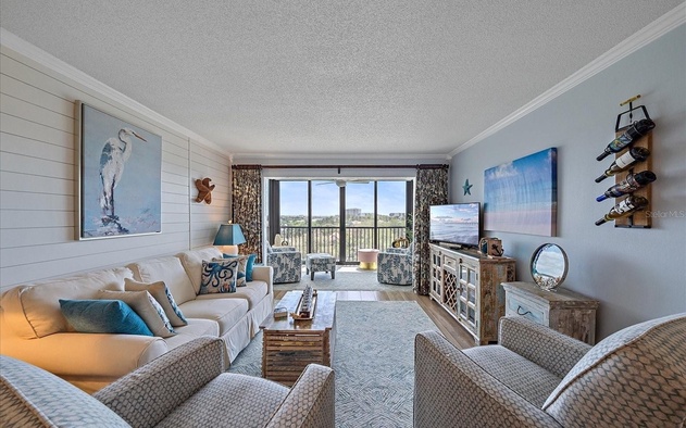 Harbor Towers 603