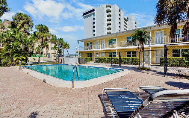 Gulf Holiday Unit 3 3
