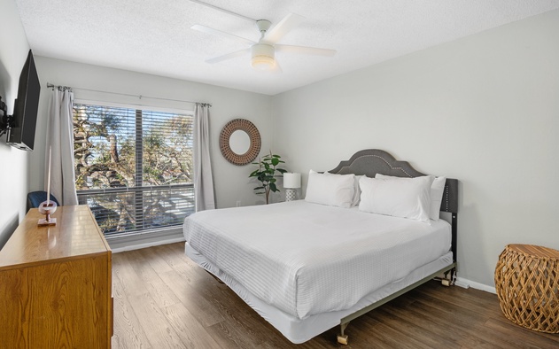 Bay Oaks E-93 8
