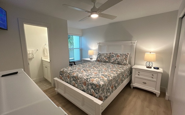 Siesta Beach House #201 8