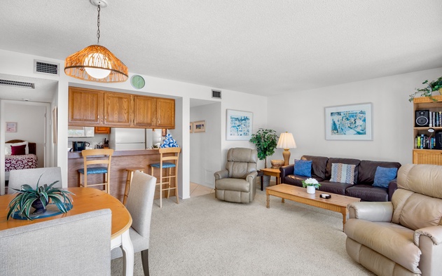 Midnight Cove II 833F 3