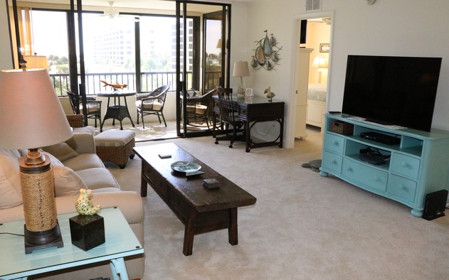 Gulf and Bay Club- C305 8