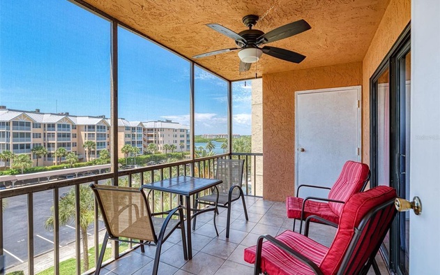 Harbor Towers 408