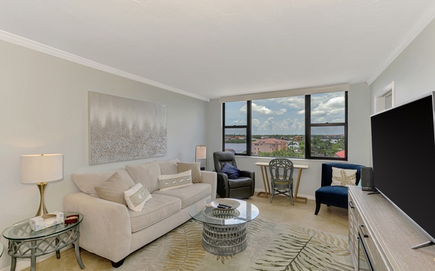 Harbor Towers 601 5