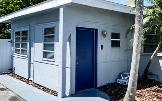 Ringling Cottage 6