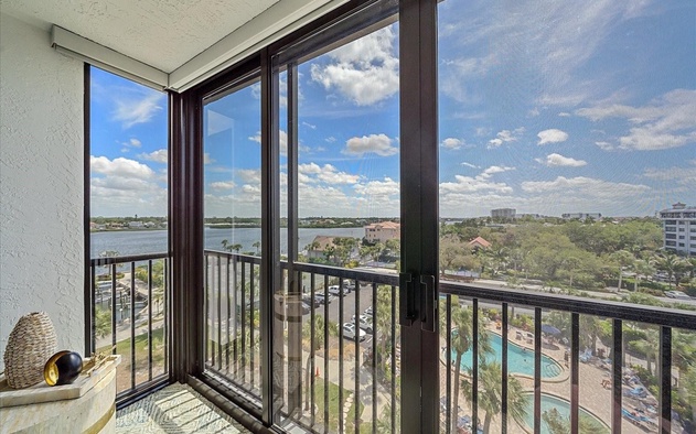 Harbor Towers 603 10