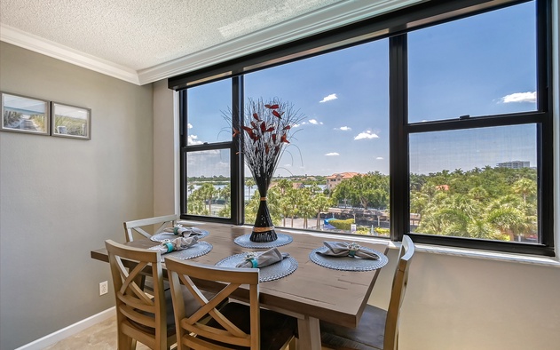 Harbor Towers 401 5