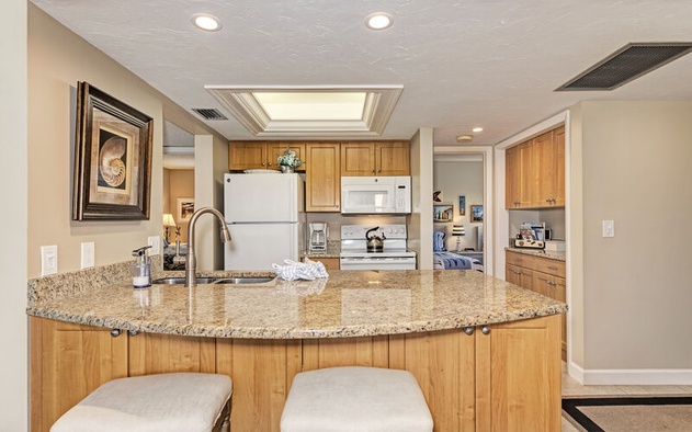 Midnight Cove II 224F 5