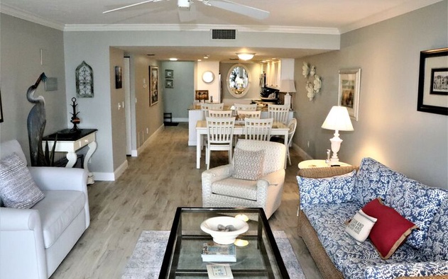 Gulf and Bay Club- E108 5
