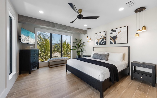 Lido Luxe Estate 9